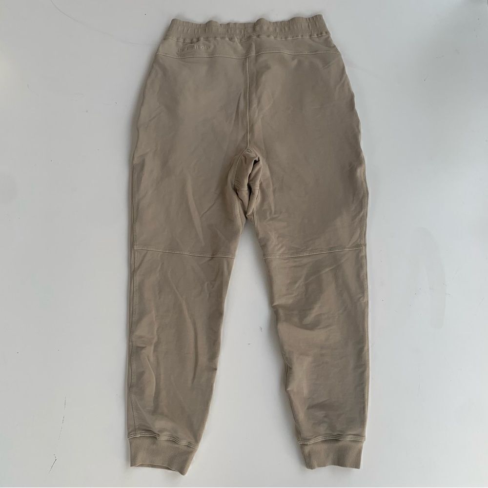 Lululemon LA All You Need Women’s 8 ? Relaxed Joggers Pants French Terry Beig
